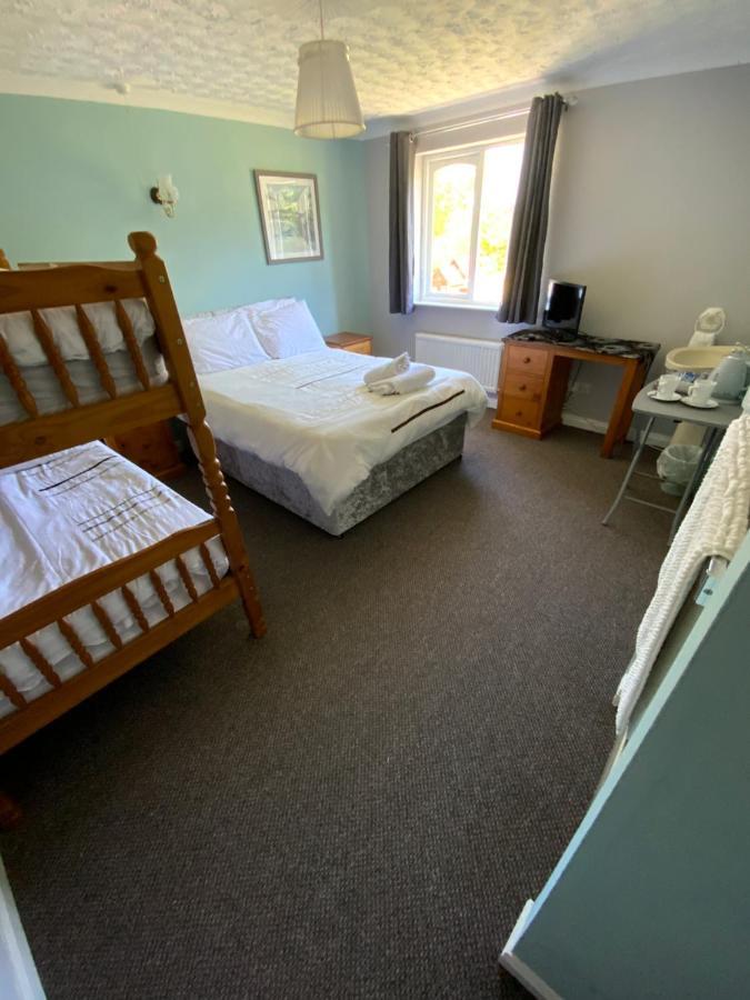 Penwithick Innis Guest House And Campsite المظهر الخارجي الصورة